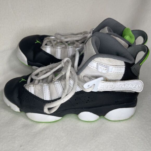 SIZE 4Y JORDAN 6 RINGS (GS) WHITE / GREEN STRIKE-BLACK GRADE SCHOOL 323419 130 - Picture 5 of 7